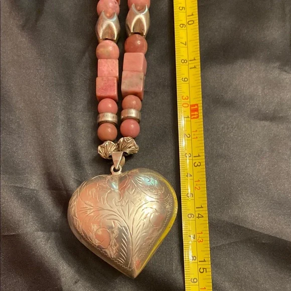 Vintage Sterling Silver Heart Pendant and Pink Stone Necklace - Picture 12 of 16